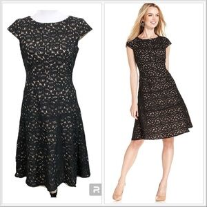 Anne Klein black lace se thru a line dress cap sleeves and tan lining size 4